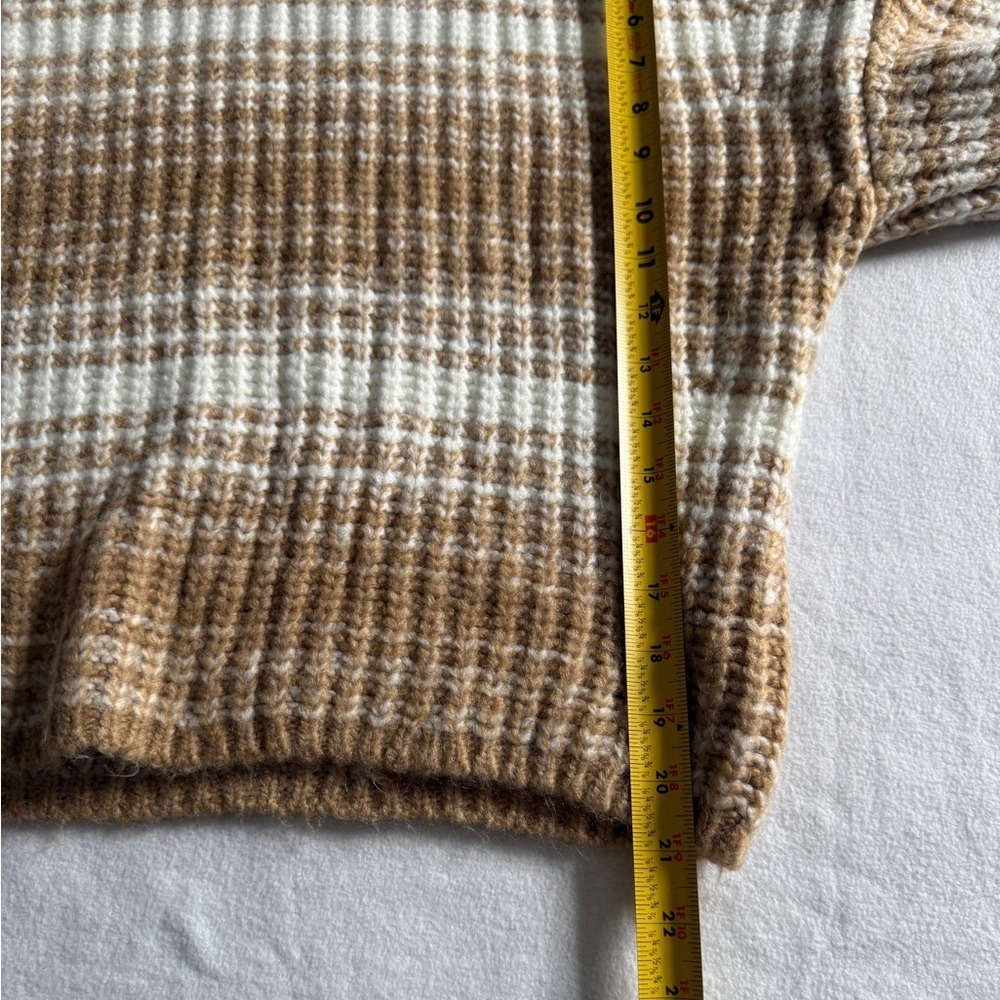 Abercrombie & Fitch Striped Ribbed Crewneck Sweater – Tan & Cream – Size S - Picture 7 of 7
